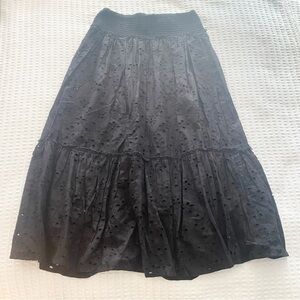 Jennifer Grace black eyelet skirt size medium